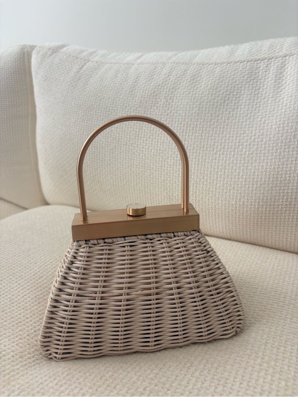 Cult Gaia ESTELLE BAG NWT - Picture 3 of 5